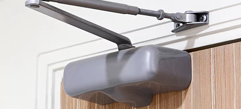 Garage Door Openers For Low Ceilings in Oak Ridge, FL